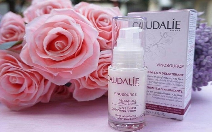 Hợp chất Hyaluronic Acid và Grape Seed Polyphenol giúp cấp ẩm kịp thời cho da