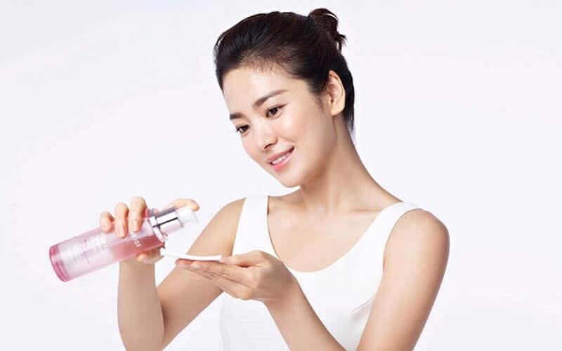 top 10 nuoc hoa hong cho da nhay cam tot nhat hien nay hinh anh 1