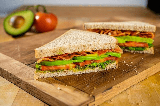1 lát bánh mì sandwich bao nhiêu calo?